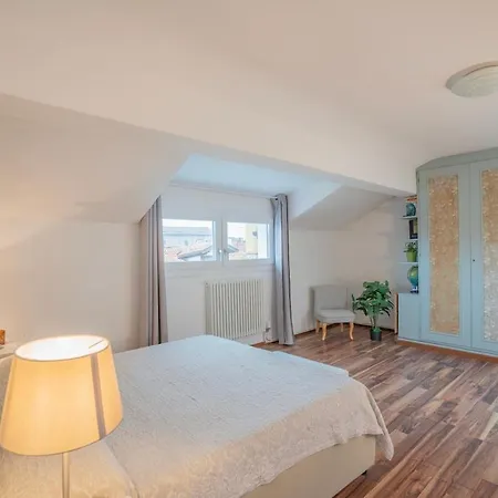 69 Steps To The Magical View Apartment *